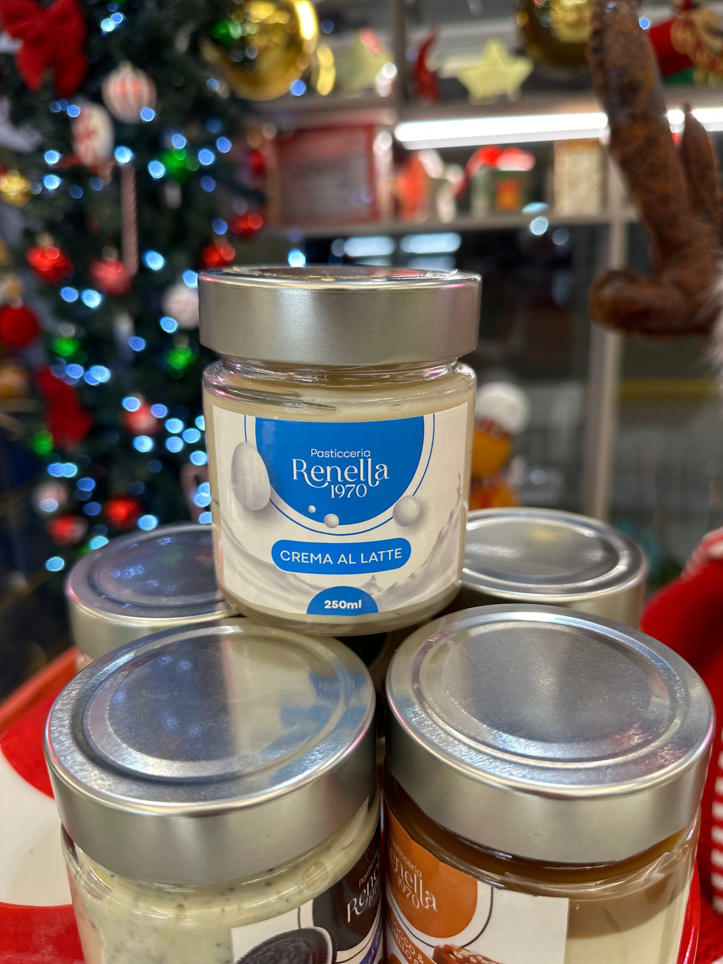Vasetto Crema spalmabile al gusto di Crema Al Latte