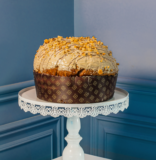 Panettone Artigianale Rocher con Glassa alla Nocciola e Sac à Poche - 1.1 kg + 300gr. di Crema Rocher